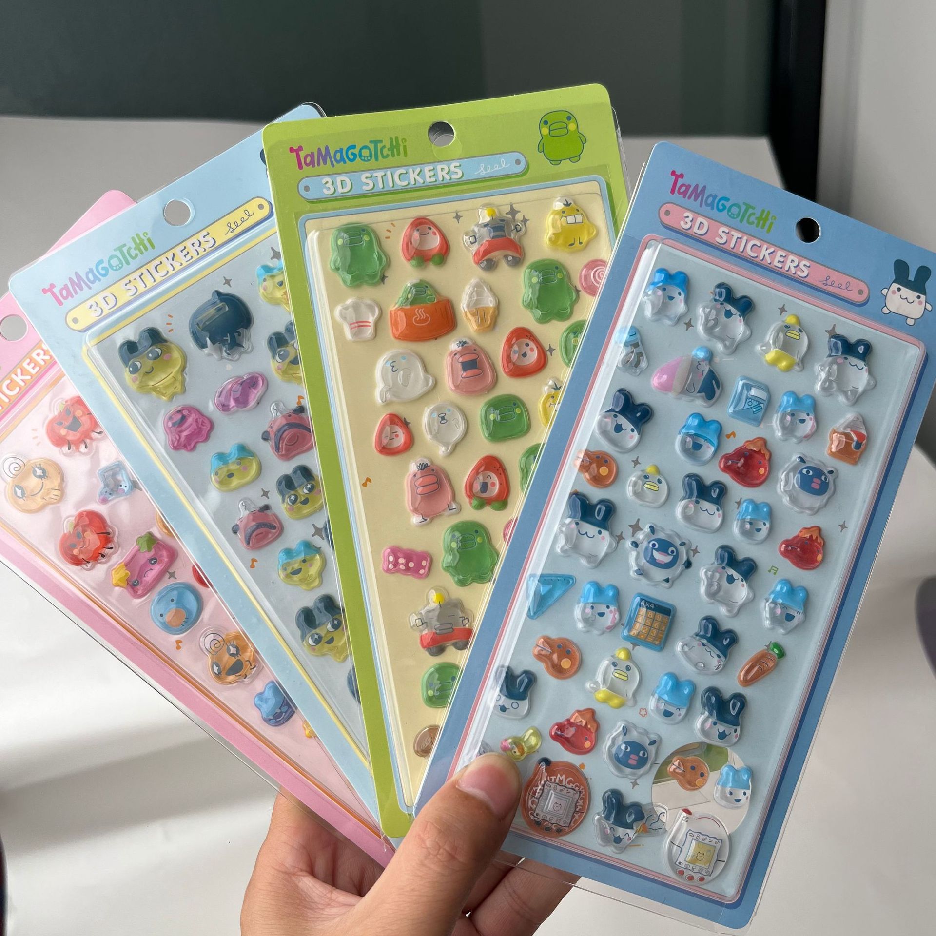 Tablet Cute Accessories - Adesivos 3D Fofos Tamagotchi: Decalques em