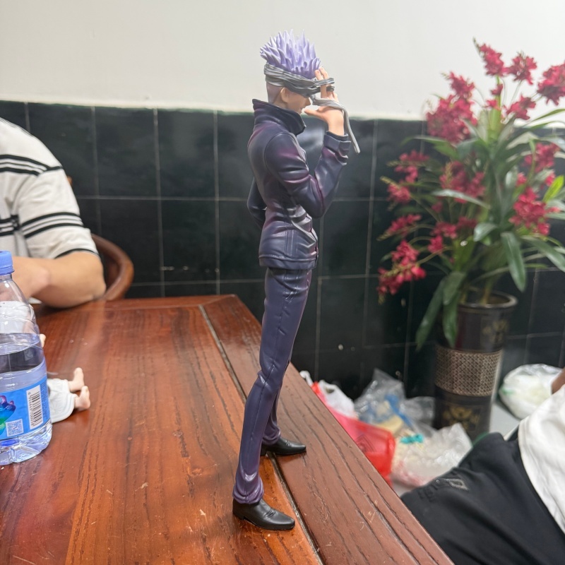 Figura de Ação GK de Satoru Go - Tablet Lap Desk avaliação e preço
